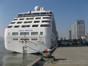 Shanghai Wusongkou Cruise Terminal Pick up and Transfer to Hongqiao Airport 