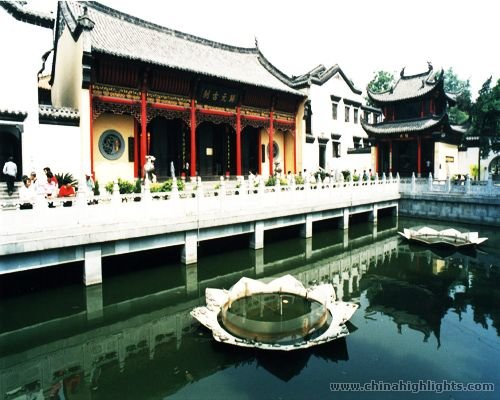 The Guiyuan Buddist Temple